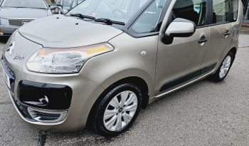 2012 Citron C3 Picasso  1.4 L petrol..Full MOT September 2025..FSH.2 Owner..low miles £2495 full