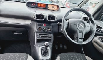 2012 Citron C3 Picasso  1.4 L petrol..Full MOT September 2025..FSH.2 Owner..low miles £2495 full