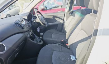 2012 Hyundai i10 1.2.L petrol, full year Mot 26..5dr. Aux.£20 tax Ulez free £2495 full