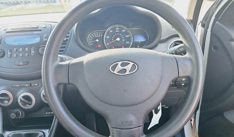 2012 Hyundai i10 1.2.L petrol, full year Mot 26..5dr. Aux.£20 tax Ulez free £2495 full