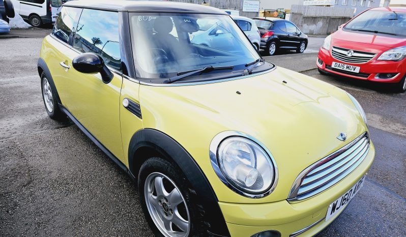 Yellow Mini copper 1.6 petrol october MOT..no advisory FSH. Ulez free 10 Stamps £3995 full