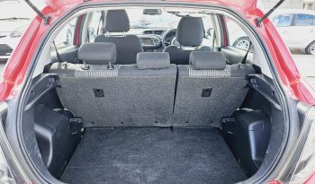2014 Red Toyota Yaris Vvt-icon 1.3.Petrol.9 Stamps ..Full Mot 26. 5 Door. £4995 full