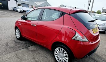 2013 Red Chrysler Ypsilion 1.2 petrol.5 Doors. £35 tax..ulez free £2295 full