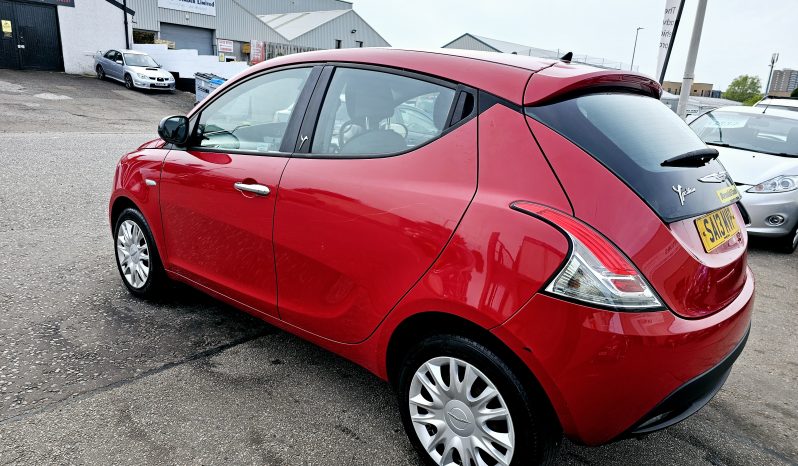 2013 Red Chrysler Ypsilion 1.2 petrol.5 Doors. £35 tax..ulez free £2295 full