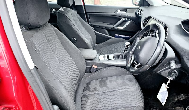 2015 Red Peugeot 308 Active HDI Blue S/S 1.6 THP,..Ulez free. 5dr. £20 Tax.1 Owner £4995 full