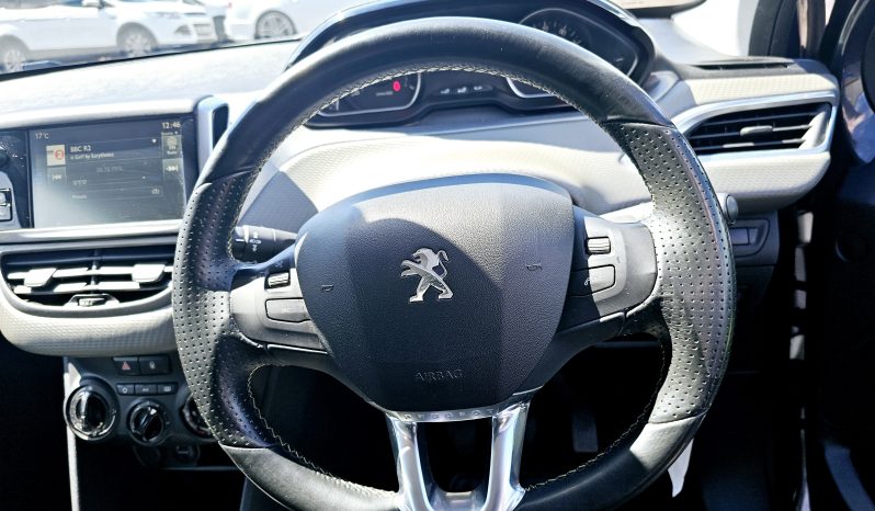 2015 peugoet 208 Active 1.2L petrol..Ulez free.MOT March 2026..£20 road tax .£3795 full