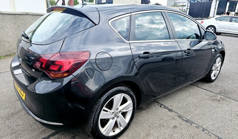 2012 Vauxhall Astra SRI, 1.6L petrol. MOT May 2026.5 door.67K miles. aux, ac, Ulez free.FSH.1 Owner £2795 full