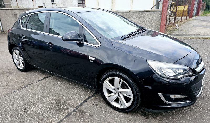 2012 Vauxhall Astra SRI, 1.6L petrol. MOT May 2026.5 door.67K miles. aux, ac, Ulez free.FSH.1 Owner £2795 full