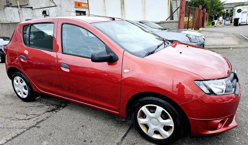 30k miles! 2015 Red Dacia Sandero Ambiance 1.2 L Petrol.5dr. MOT January 2026.Ulez free, Sat Nav 1 Owner £4495 full