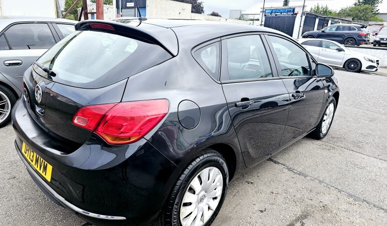 2013 Black Vauxhall Astra Exclusive, 1.4L petrol. MOT February 2026.No Advisory. 5 dr.64K miles. aux, ac.Ulez free £3495 full