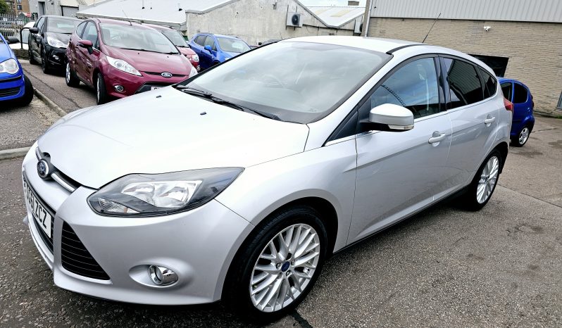 58k miles! 2011 Ford Focus Zetec, 1.6 Petrol.. Mot July 2026…FSH..Aux connection Sat nav £3995 full