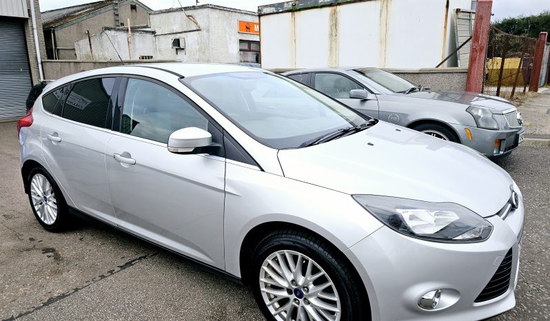 58k miles! 2011 Ford Focus Zetec, 1.6 Petrol.. Mot July 2026…FSH..Aux connection Sat nav £3995 full