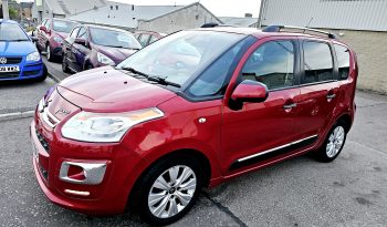 2015 Red Citron C3 Picasso Pure Tech Exclusive 1.2 L petrol.69k miles.MOT June 2026. miles.5 Dr.Ulez Free £4995 full