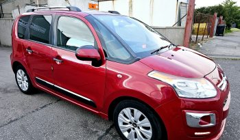 2015 Red Citron C3 Picasso Pure Tech Exclusive 1.2 L petrol.69k miles.MOT June 2026. miles.5 Dr.Ulez Free £4995 full
