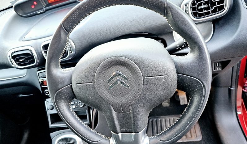 2015 Red Citron C3 Picasso Pure Tech Exclusive 1.2 L petrol.69k miles.MOT June 2026. miles.5 Dr.Ulez Free £4995 full