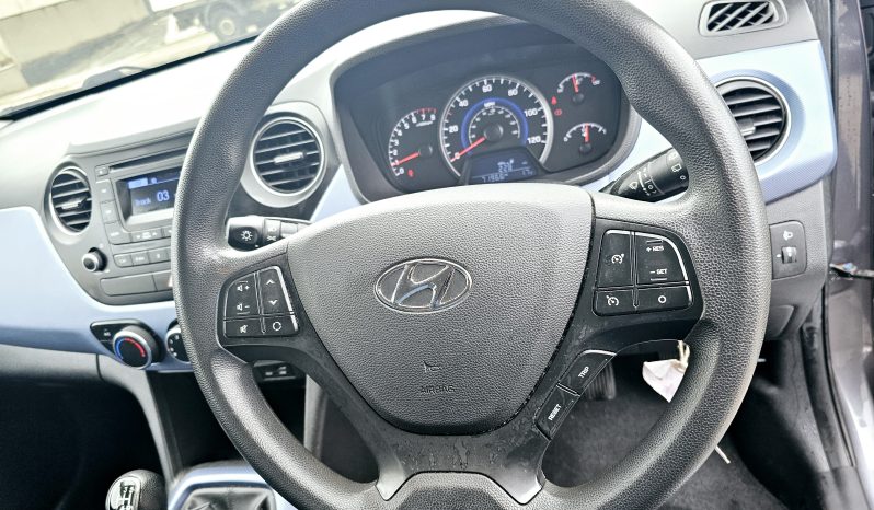 2015 Hyundai i10 1.L petrol, MOT May 2026..5dr.Low miles. Aux.£20 tax. FSH.Ulez free £4395 full
