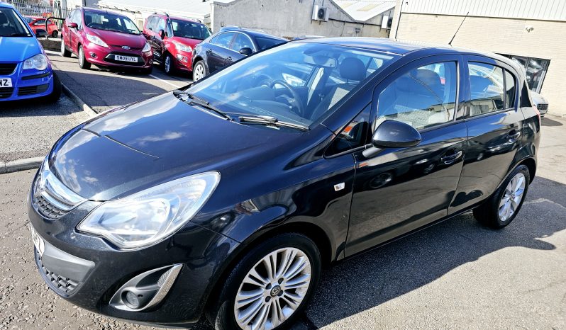 2013 Black Vauxhall Corsa SE , 1.2L PETROL.68k miles.MOT September 2026. 5 Dr.ulez free. £3295 full