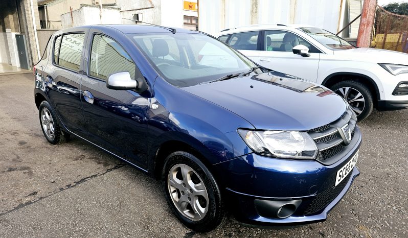 42k Miles! 2015 Blue Dacia Sandero Laureate Prime DCI 1.5 L Diesel. MOT June 2026.Ulez free.£20 Tax.Sat Nav £5395 full