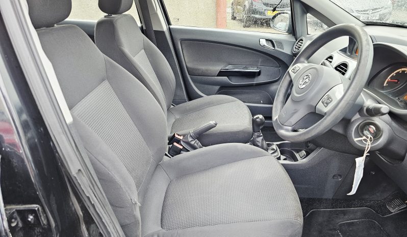 2011 Black Vauxhall CORSA Excite, 1.2 PETROL, MOT April 2026..5Dr. 74k miles. Ulez free.1 Owner £2495    full
