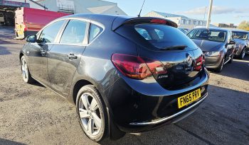 2015 Black Vauxhall Astra SRI, 1.6L petrol. MOT September 2026. 5dr. aux, ac.Ulez free.£3995 full