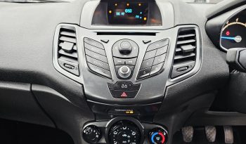 2013 Blue Ford Fiesta Style 1.2 petrol. 5Dr.. full year MOT.58k Miles. Ulez free £4595 full