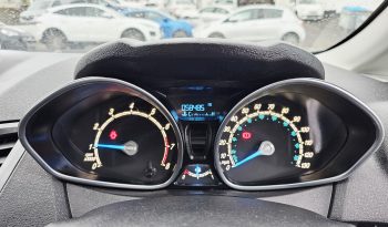 2013 Blue Ford Fiesta Style 1.2 petrol. 5Dr.. full year MOT.58k Miles. Ulez free £4595 full