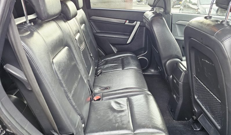 Automatic! 7 Seater, 2011 CHEVROLET CAPTIVA LTZ VCDI, 2L Diesel. MOT June 26.Sat Nav.Cruise Control.SH £2995 full