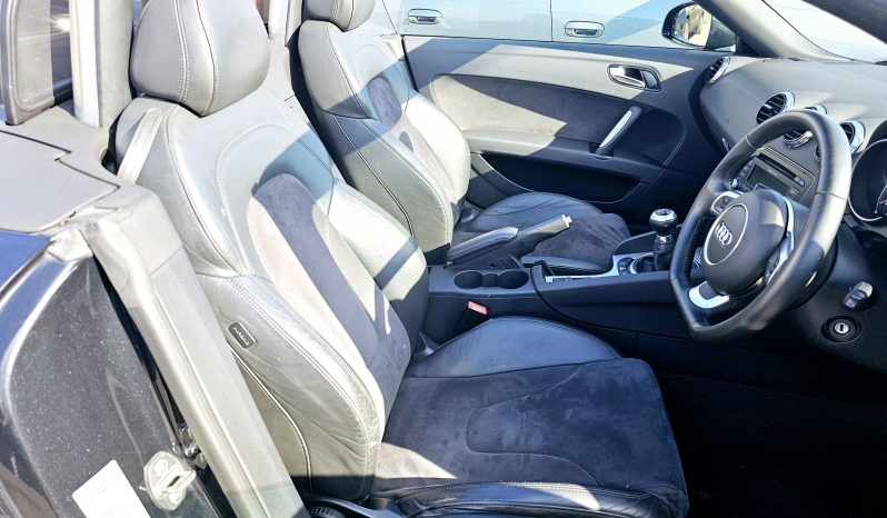 Convertible! 2011 Black Audi TT, 1.8 TFSI. 74k miles, MOT July 2026. FSH, Ulez free £4495 full