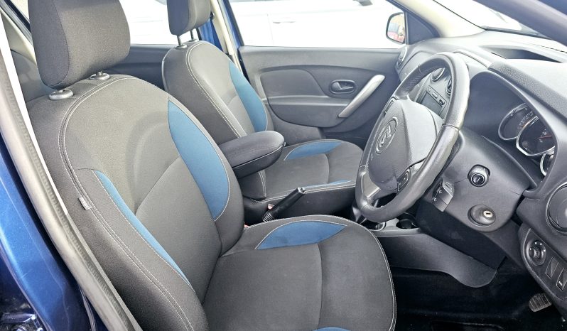 42k Miles! 2015 Blue Dacia Sandero Laureate Prime DCI 1.5 L Diesel. MOT June 2026.Ulez free.£20 Tax.Sat Nav £4995 full