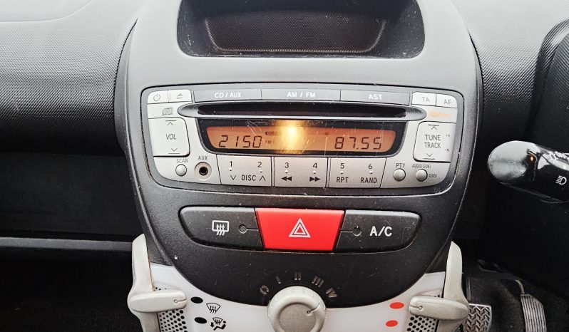 2013 White Citron C1 VTR, 1L Petrol.MOT July 2026.5 doors.£20 Road Tax.Low miles. ulez free £2795 full