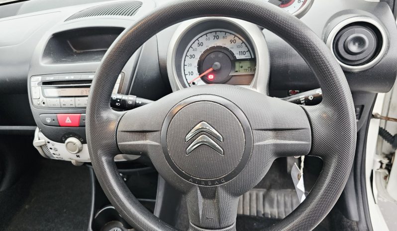 2013 White Citron C1 VTR, 1L Petrol.MOT July 2026.5 doors.£20 Road Tax.Low miles. ulez free £2795 full