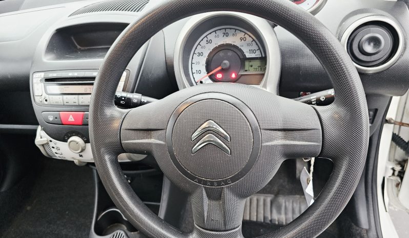 2013 White Citron C1 VTR, 1L Petrol.MOT July 2026.5 doors.£20 Road Tax.Low miles. ulez free £2795 full