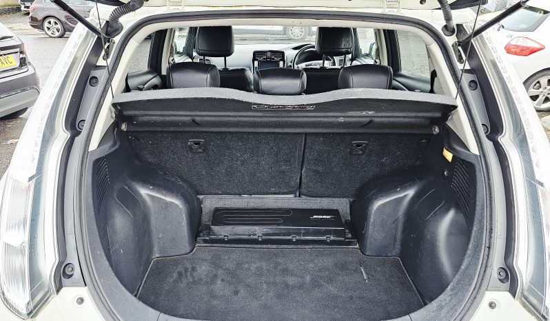 Automatic! 56k miles!2016 White Nissan Leaf 80kw Tekna .MOT November 2026.5Dr.FSH.Ulez free £6495 full