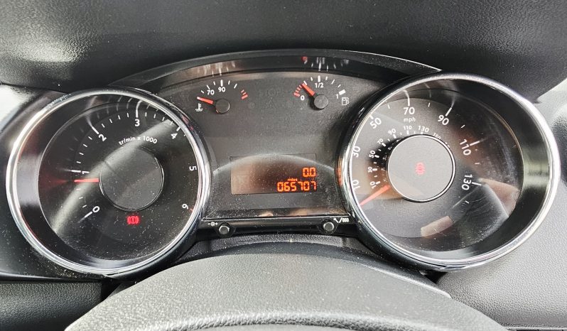 2013 Grey Peugeot 3008 Active ,1.6 Diesel.5 Dr.Mot September 2026. 65k miles.FSH.2 Owner £3495 full