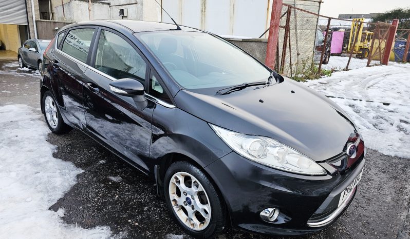 2012 Black Ford Fiesta Zetec 1.2 petrol. 5Dr. MOT July 2026.Low Miles.Ulez free.2 Owner £2995 full