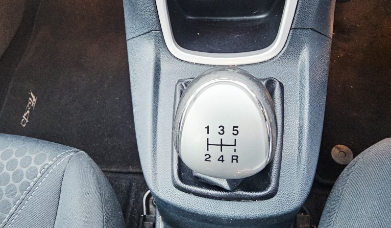 2012 Black Ford Fiesta Zetec 1.2 petrol. 5Dr. MOT July 2026.Low Miles.Ulez free.2 Owner £2995 full