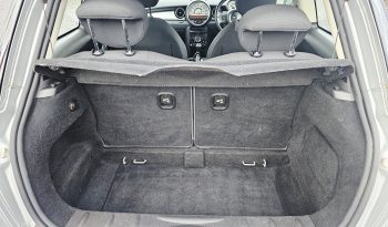 2010 Silver Mini Pepper Pack, 1.6 petrol. 3 door. MOT July 2026.Ulez free £2995 full