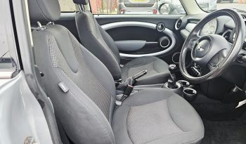 2010 Silver Mini Pepper Pack, 1.6 petrol. 3 door. MOT July 2026.Ulez free £2995 full