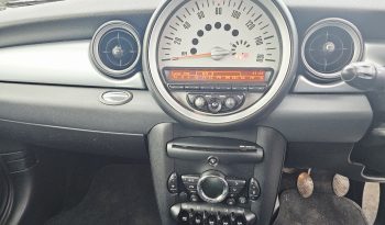 2010 Silver Mini Pepper Pack, 1.6 petrol. 3 door. MOT July 2026.Ulez free £2995 full