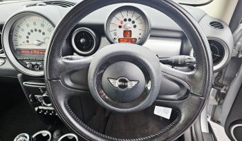 2010 Silver Mini Pepper Pack, 1.6 petrol. 3 door. MOT July 2026.Ulez free £2995 full