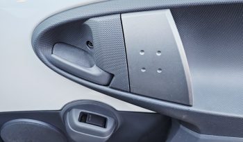 51k Miles! 2012 White TOYOTA AYGO VVT-I FIRE, 1L petrol.MOT June 2026.£20 Tax.FSH.SAT NAV.Ulez free £3495 full