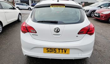 2015 White Vauxhall Astra Limited Edition, 1.6L petrol. MOT August 2026. 5dr. aux, ac.FSH.Ulez free.£3495 full