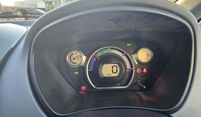 Automatic! 6k Miles! 2016 White Peugeot iOn, full electric.MOT May 2026. Ulez free.1 Owner £5995 full