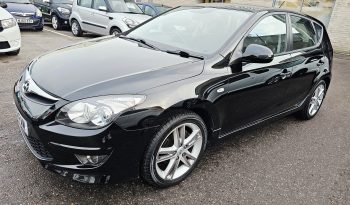 45k miles! 2011 Hyundai i30 Premium CRDI,1.4L Diesel.MOT September 2026. 5dr.£35 Tax.Aux.FSH.2 Owner £2995 full