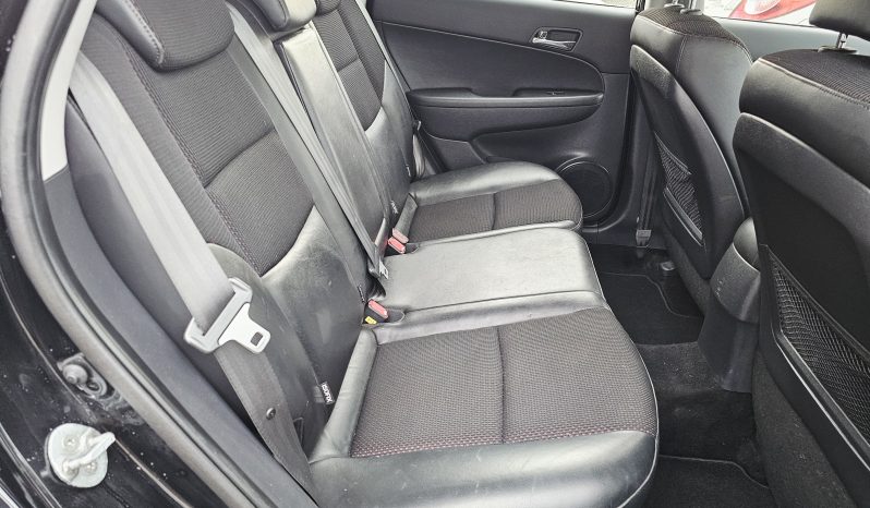 45k miles! 2011 Hyundai i30 Premium CRDI,1.4L Diesel.MOT September 2026. 5dr.£35 Tax.Aux.FSH.2 Owner £2995 full