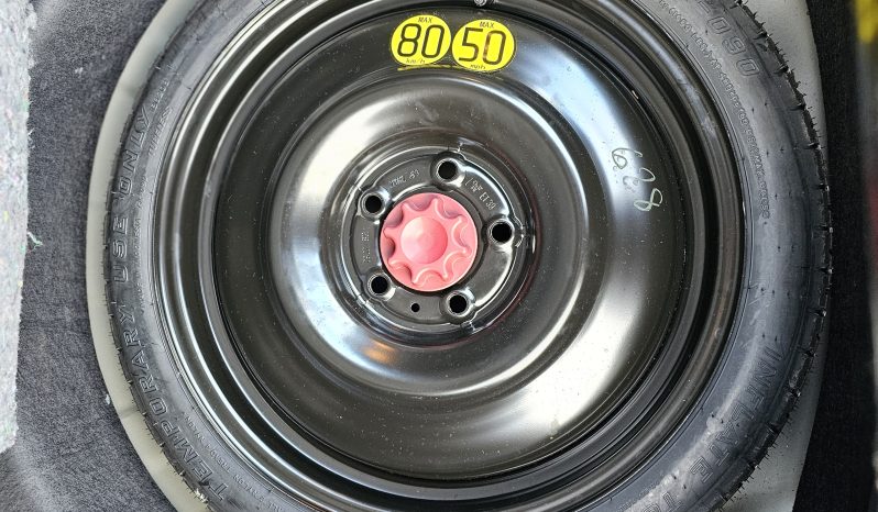 Automatic! 20k Miles! 2023 Black Toyota Corolla VVT-i Hybrid Icon CVT, 1.8 Petrol/Electric Hybrid.MOT October 2026.5Dr. Ulez Free.1 Owner £19995 full