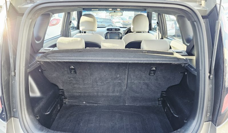 2014 Silver Kia Soul Connect, 1.6L Petrol.Full Year MOT.5Dr.Low Miles.Ulez free.FSH.Reverse Camera £4395    full