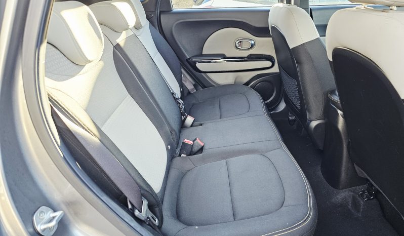 2014 Silver Kia Soul Connect, 1.6L Petrol.Full Year MOT.5Dr.Low Miles.Ulez free.FSH.Reverse Camera £4395    full