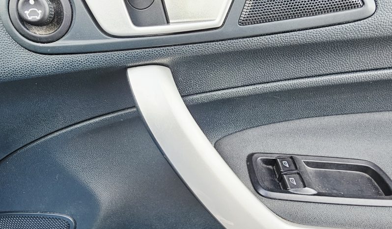 2011 Blue Ford Fiesta Titanium, 1.4 petrol. 5Dr. MOT November 2026.62K Miles. FSH.Ulez free £3495 full