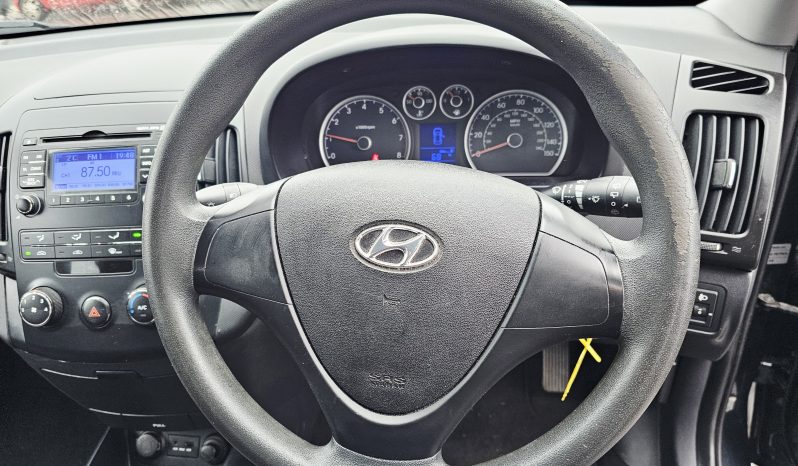 2010 Hyundai i30 1.4.L petrol,Mot February 2027.5dr. Low Miles.Aux.FSH.Ulez free £1995 full